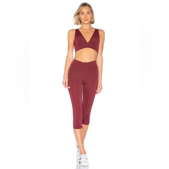 Love Wave Revolve Amy Capri Pant Leggings Cropped High Rise Bordeaux Size Small - Picture 3 of 14